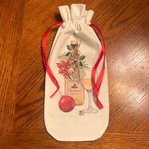NWOT Set of 2 Cloth Christmas Gift Bags for Gifting Wine - Gathers @Top w/Ribbon